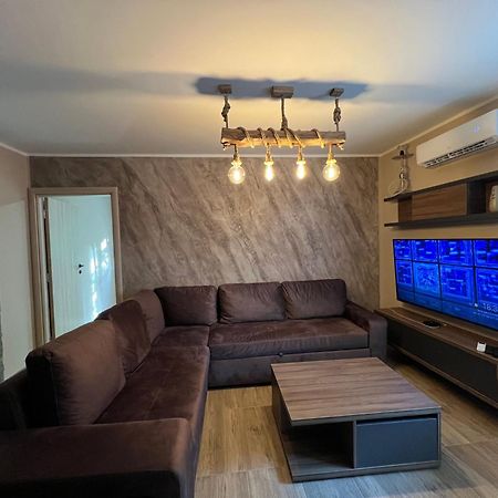 Apartman Dasic Jagodina Eksteriør billede